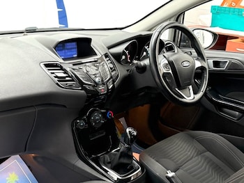 Used Ford Fiesta 2017 for sale - 77991421: Photo