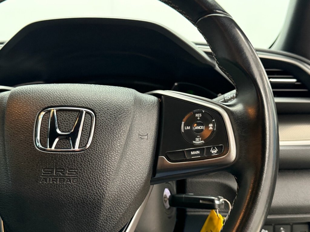 Used Honda Civic 2018 for sale - 77748329: Photo 21