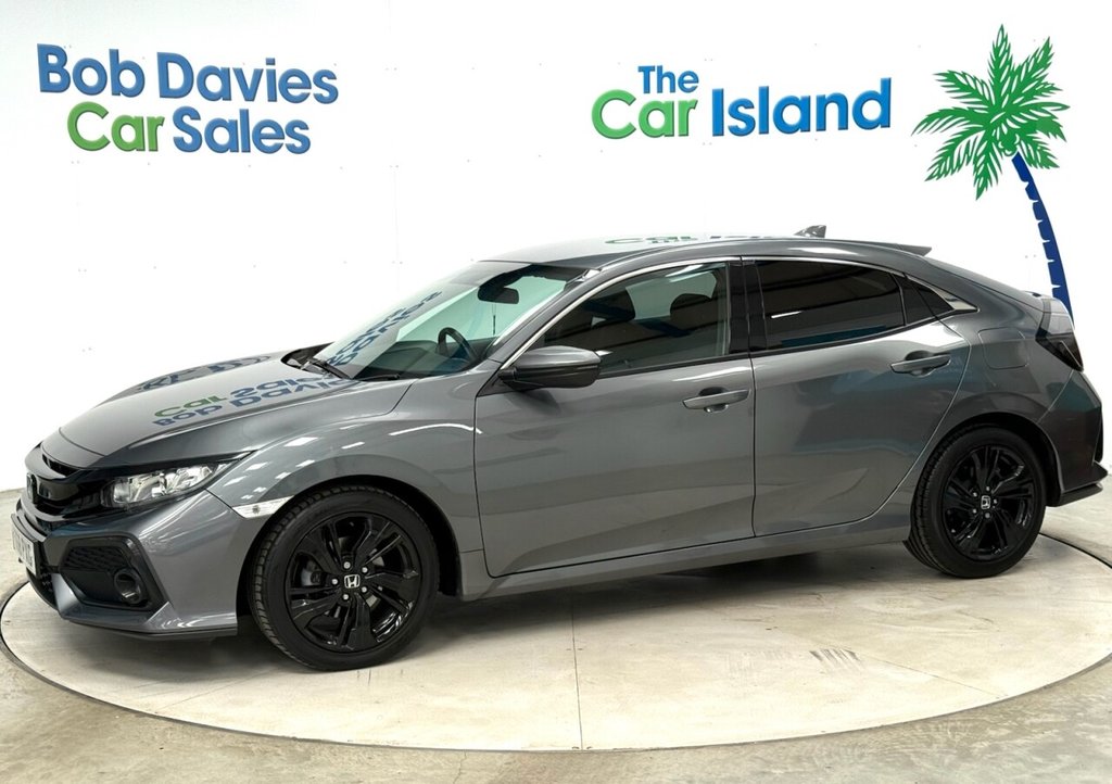 Used Honda Civic 2018 for sale - 77748329: Photo 4