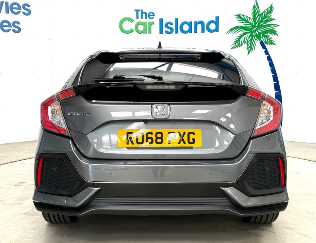 Used Honda Civic 2018 for sale - 77748329: Photo 7