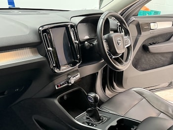 Used Volvo XC40 2019 for sale - 78256808: Photo