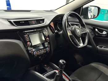 Used Nissan Qashqai 2019 for sale - 76570134: Photo