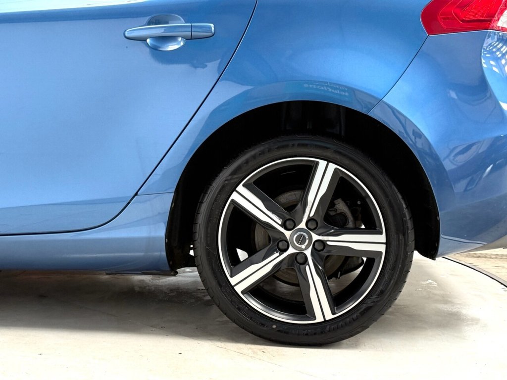 Used Volvo V40 2016 for sale - 75986591: Photo 14
