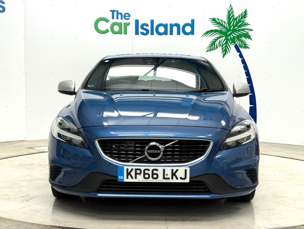 Used Volvo V40 2016 for sale - 75986591: Photo 2