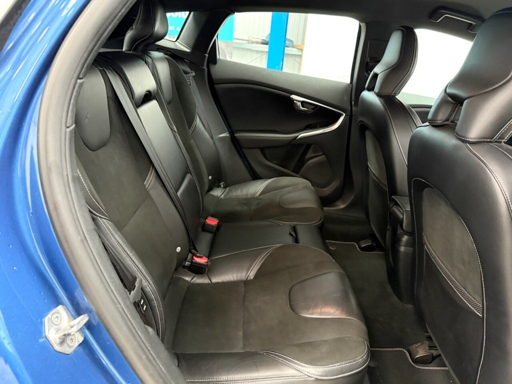 Used Volvo V40 2016 for sale - 75986591: Photo 31