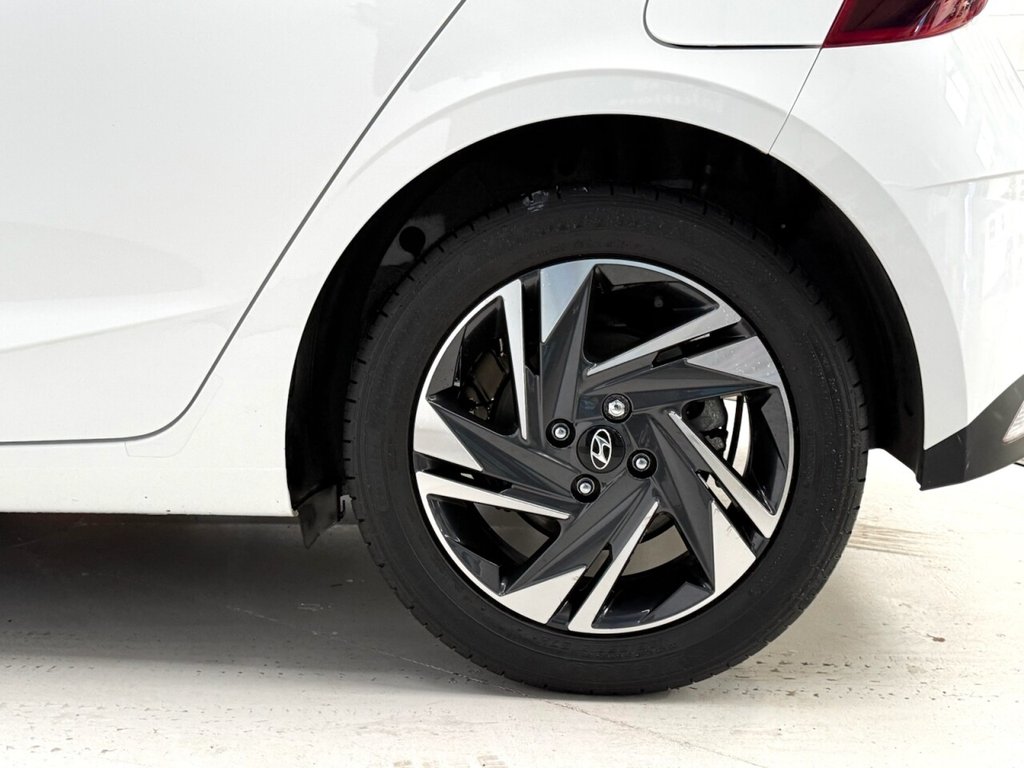 Used Hyundai i20 2022 for sale - 77905342: Photo 12