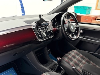 Used Volkswagen up! 2020 for sale - 75960716: Photo