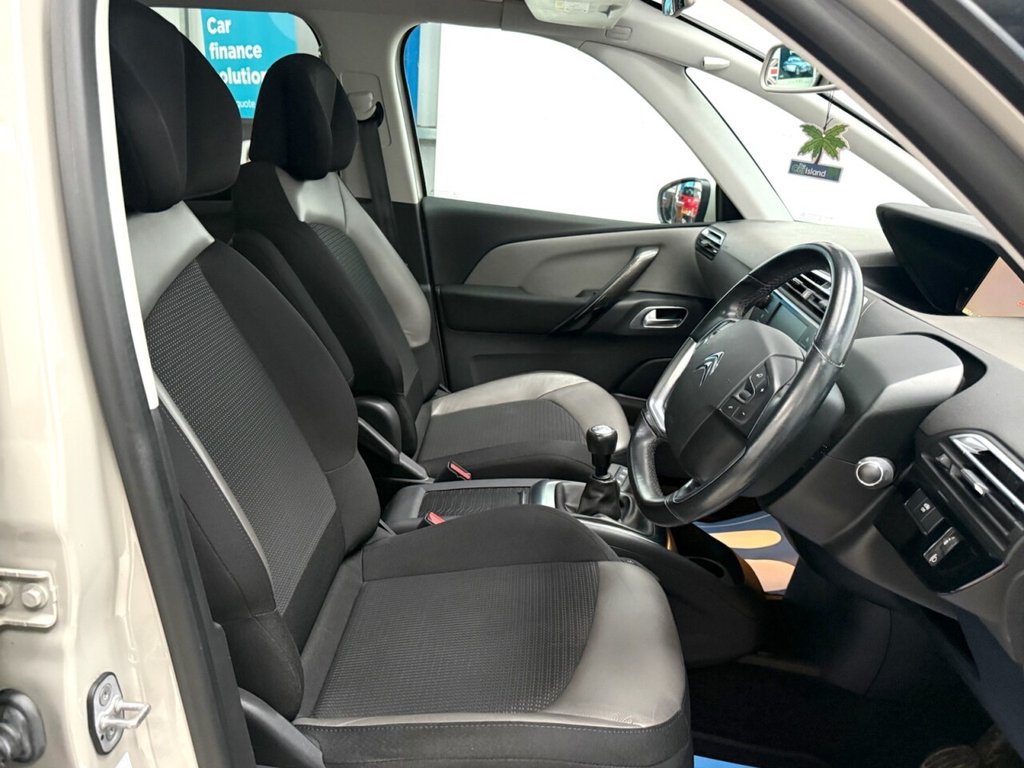 Used Citroen C4 Grand Picasso 2017 for sale - 76792311: Photo 14