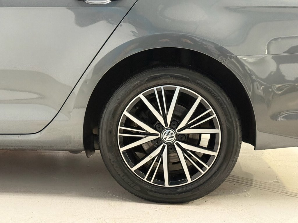 Used Volkswagen Golf 2018 for sale - 77849992: Photo 15