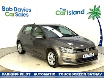 Used Volkswagen Golf 2017 for sale - 77276459: Photo