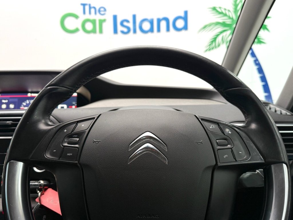 Used Citroen C4 Grand Picasso 2017 for sale - 76132952: Photo 15