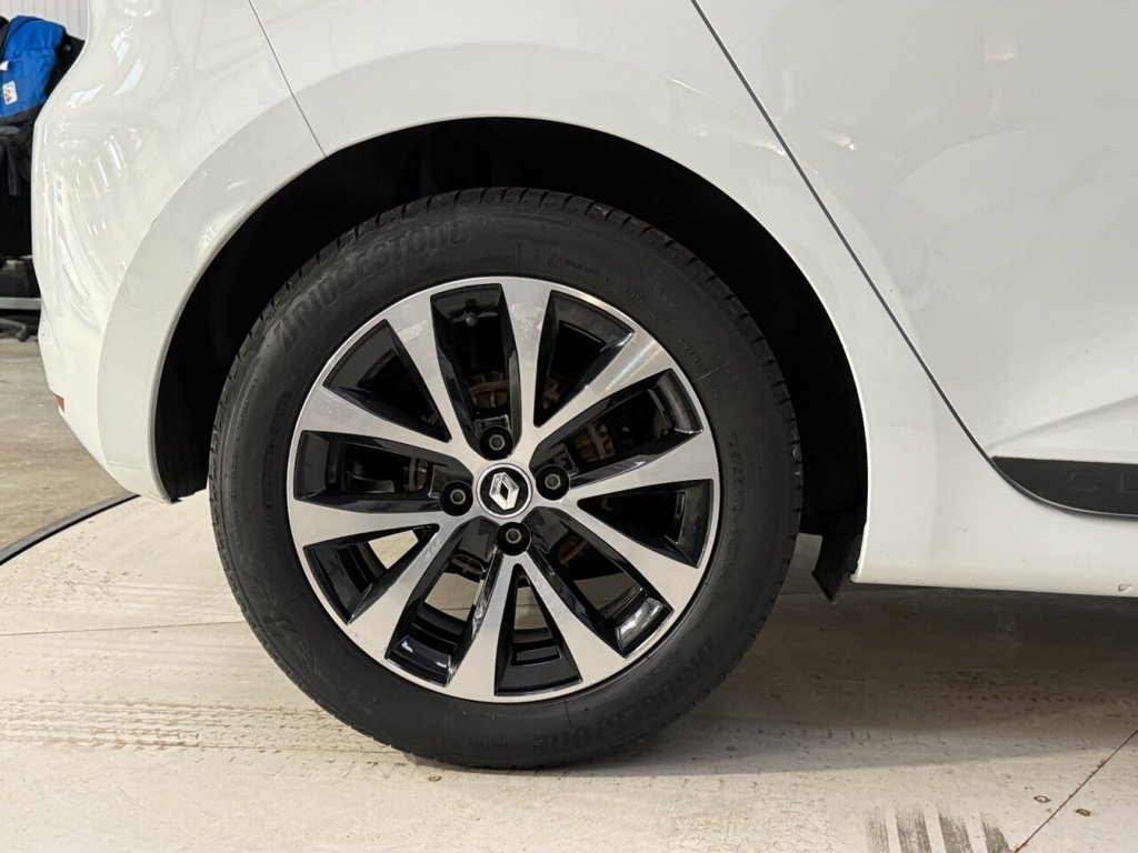 Used Renault Clio 2022 for sale - 77370115: Photo 12