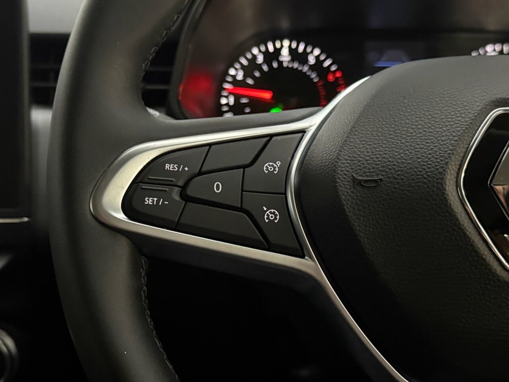 Used Renault Clio 2022 for sale - 77370115: Photo 19