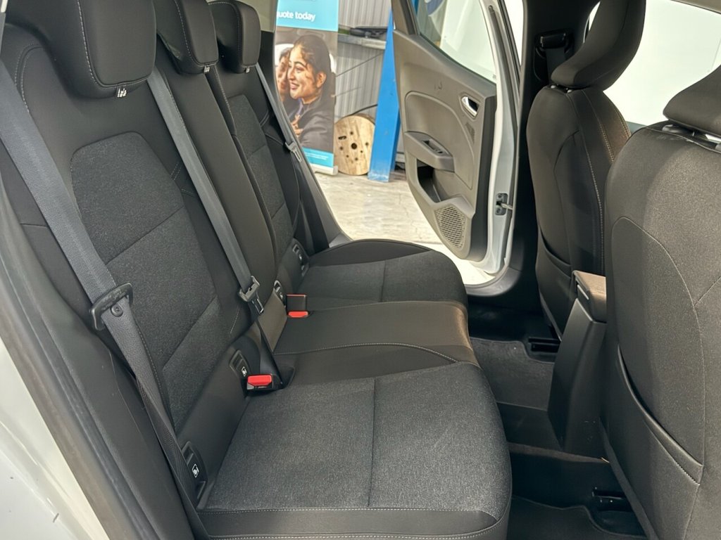 Used Renault Clio 2022 for sale - 77370115: Photo 29