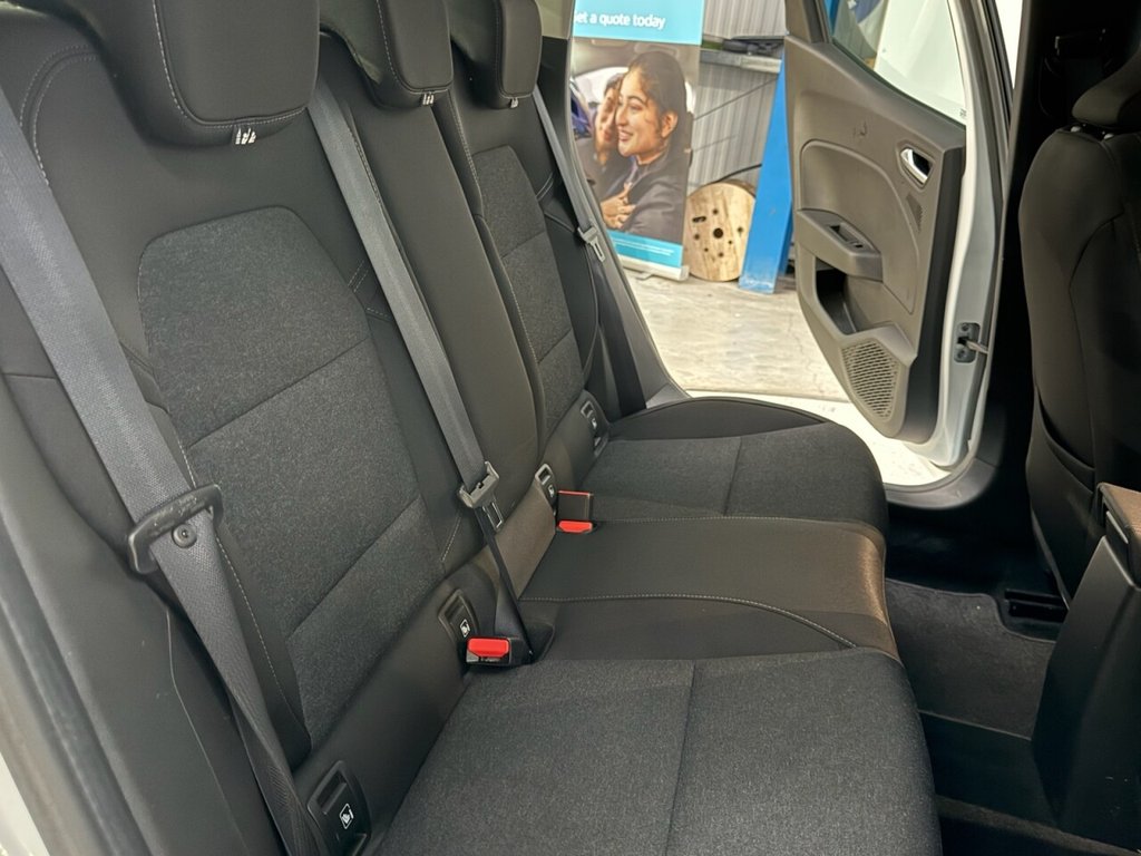 Used Renault Clio 2022 for sale - 77370115: Photo 30