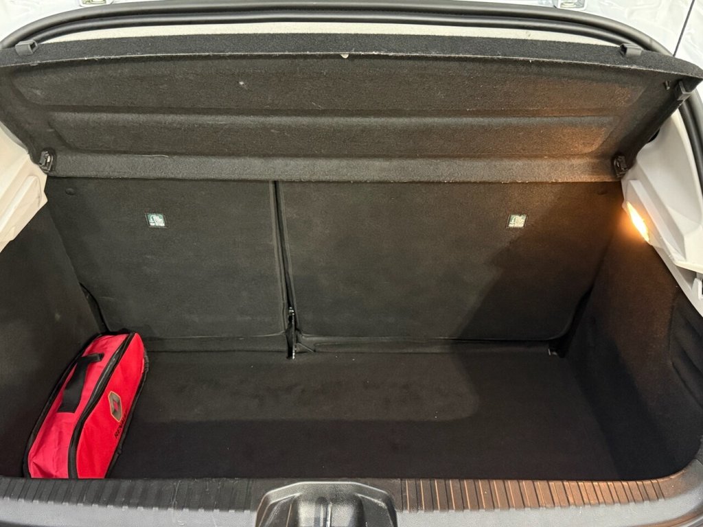 Used Renault Clio 2022 for sale - 77370115: Photo 32