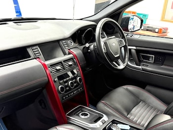 Used Land Rover Discovery Sport 2017 for sale - 79385294: Photo
