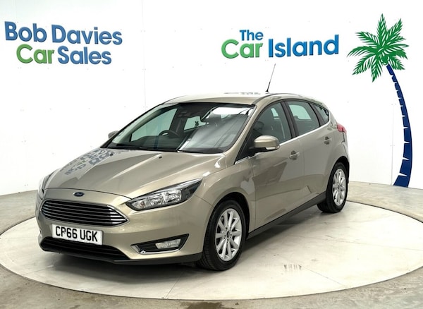 Used Ford Focus 2017 for sale - 74904365: Photo 3