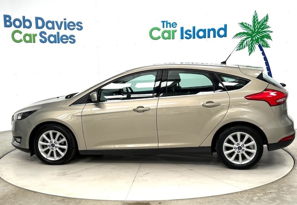 Used Ford Focus 2017 for sale - 74904365: Photo 5
