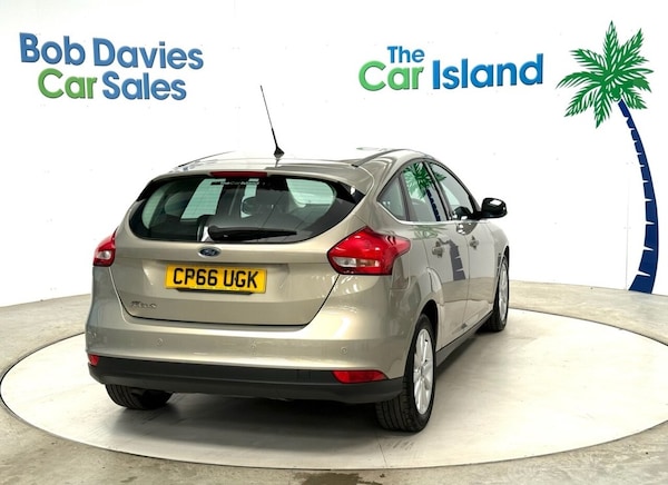 Used Ford Focus 2017 for sale - 74904365: Photo 8