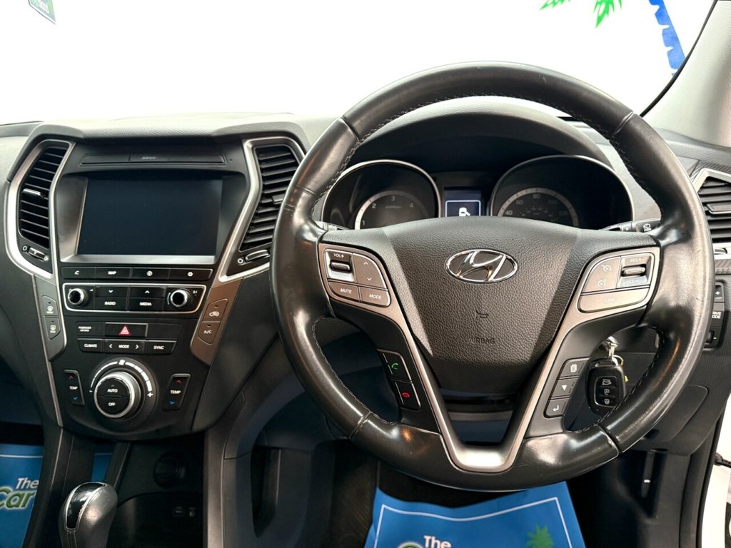 Used Hyundai Santa Fe 2018 for sale - 76345817: Photo 20