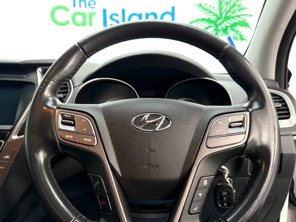 Used Hyundai Santa Fe 2018 for sale - 76345817: Photo 21