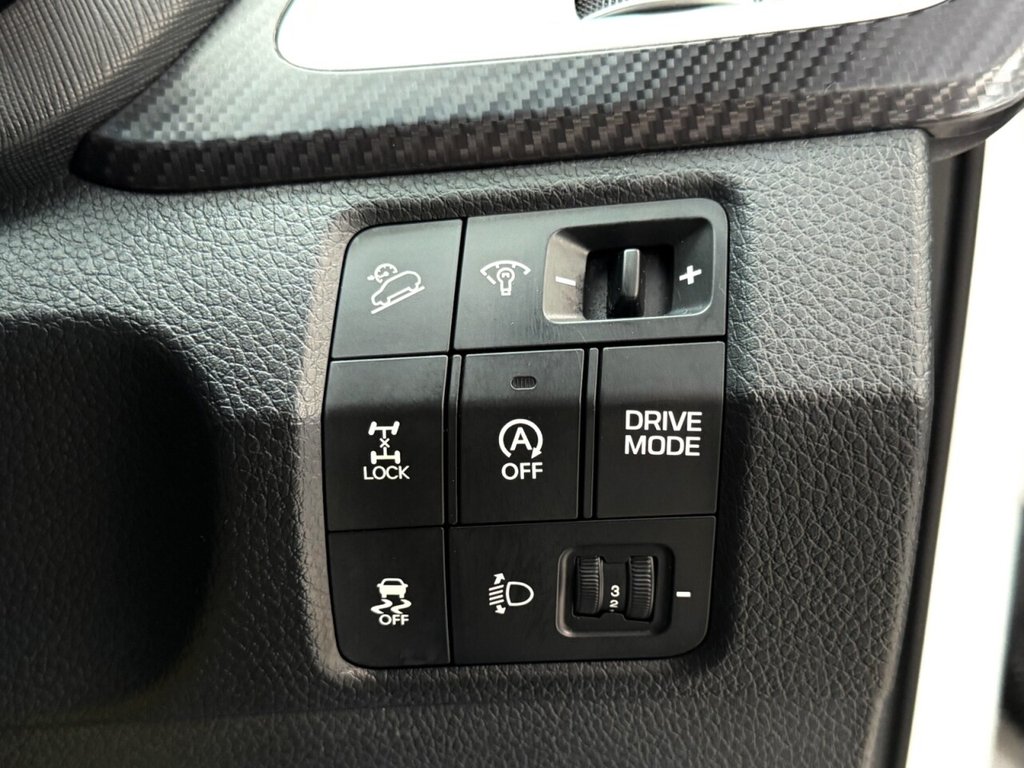 Used Hyundai Santa Fe 2018 for sale - 76345817: Photo 24