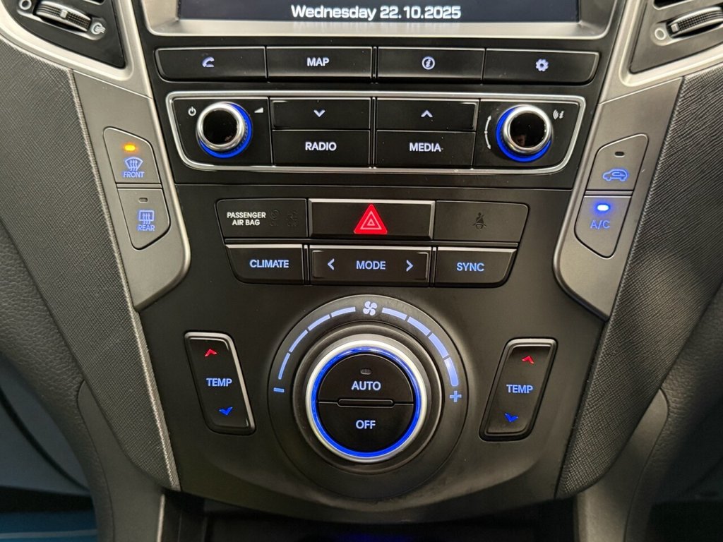 Used Hyundai Santa Fe 2018 for sale - 76345817: Photo 29