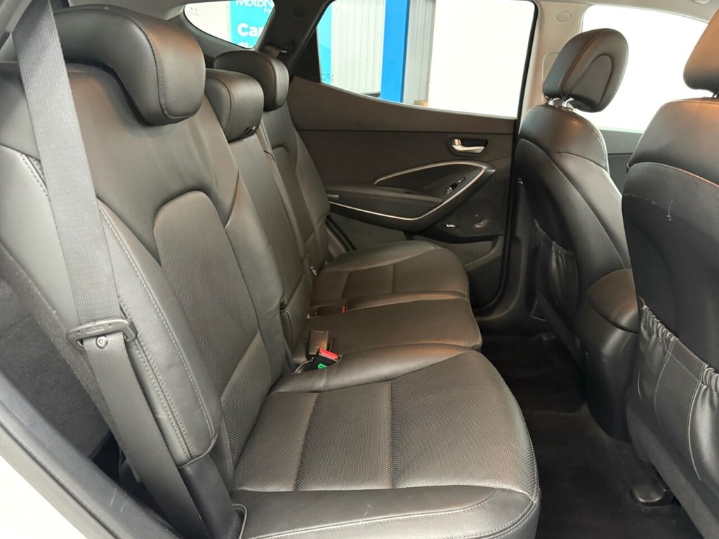 Used Hyundai Santa Fe 2018 for sale - 76345817: Photo 34