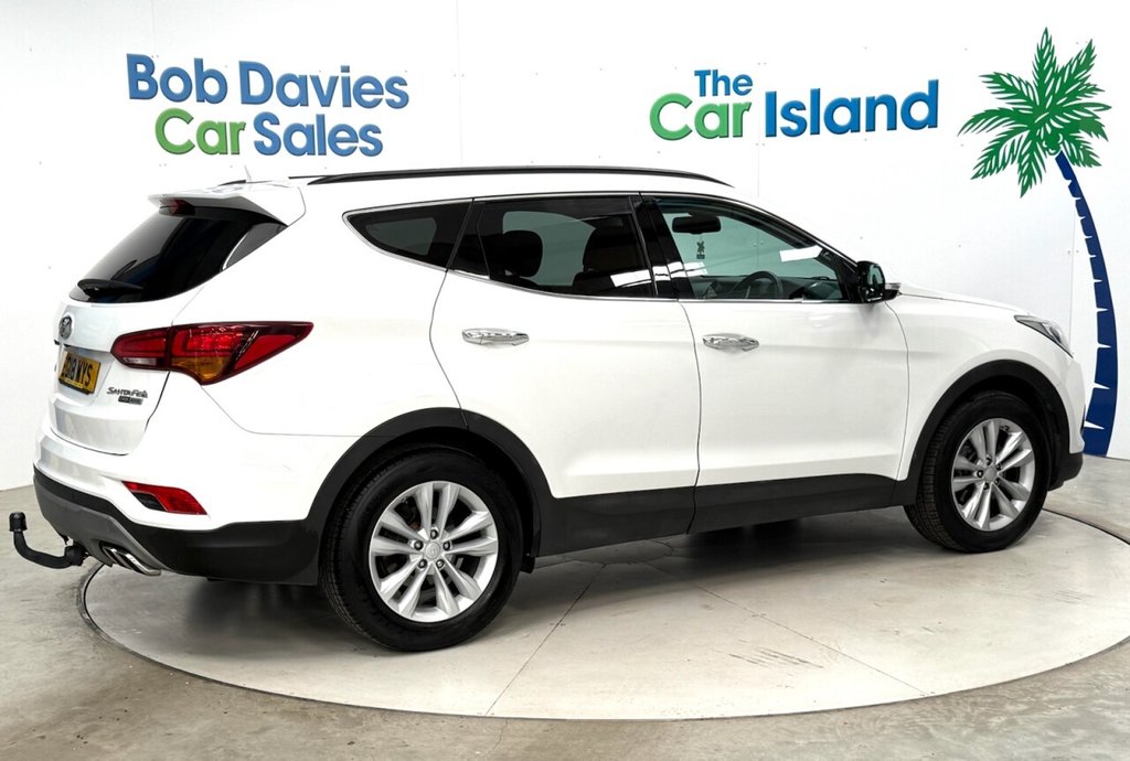 Used Hyundai Santa Fe 2018 for sale - 76345817: Photo 9