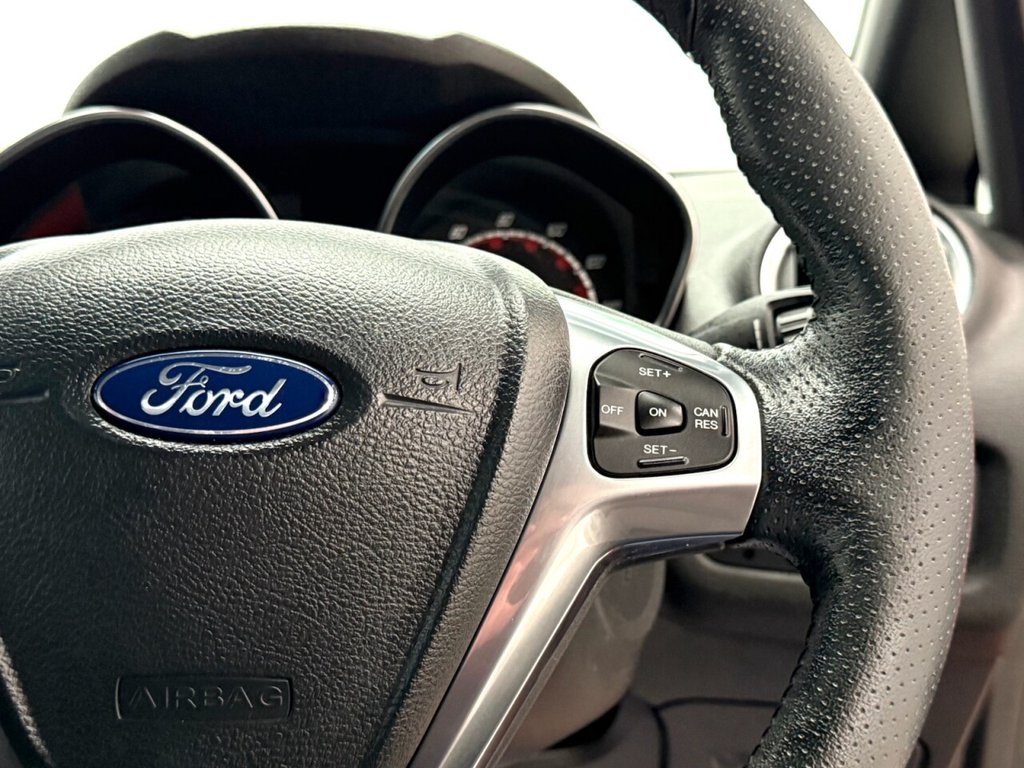 Used Ford Fiesta 2016 for sale - 76132896: Photo 22