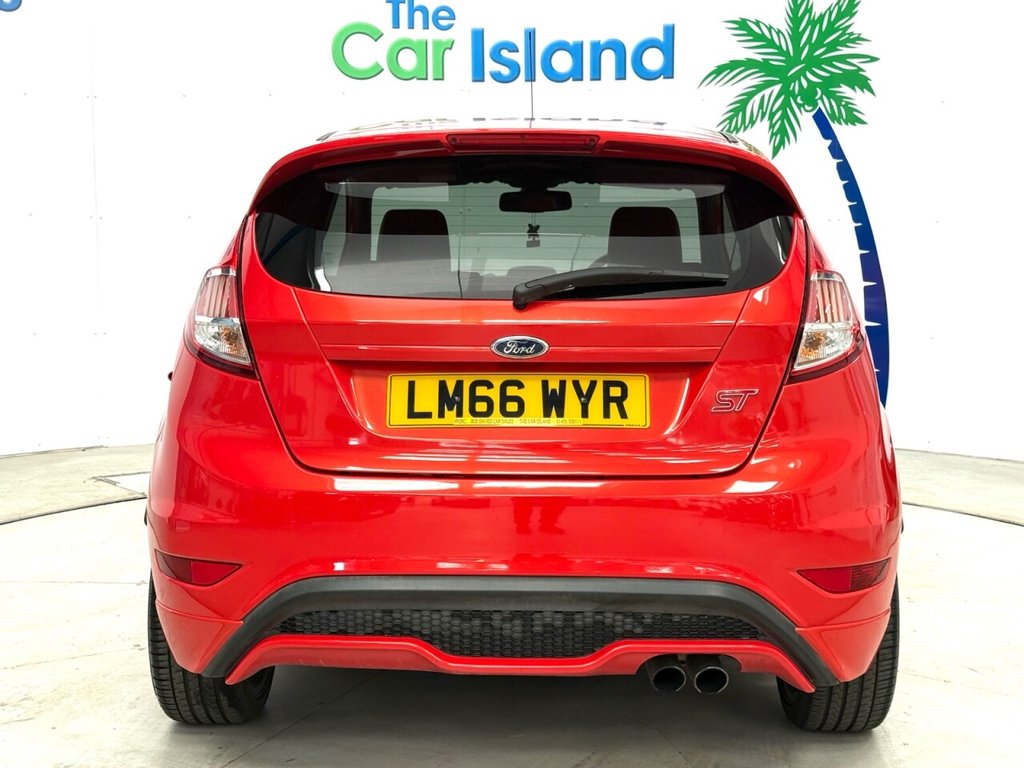Used Ford Fiesta 2016 for sale - 76132896: Photo 8