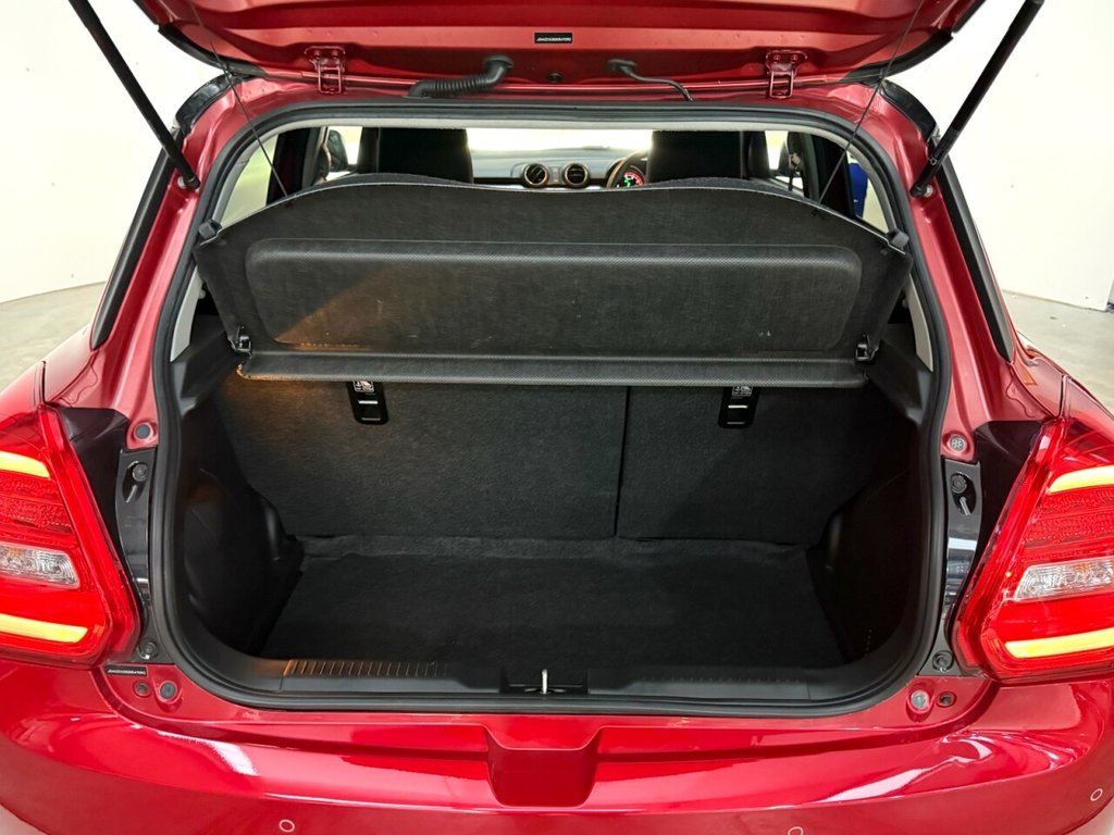 Used Suzuki Swift 2022 for sale - 76631782: Photo 31