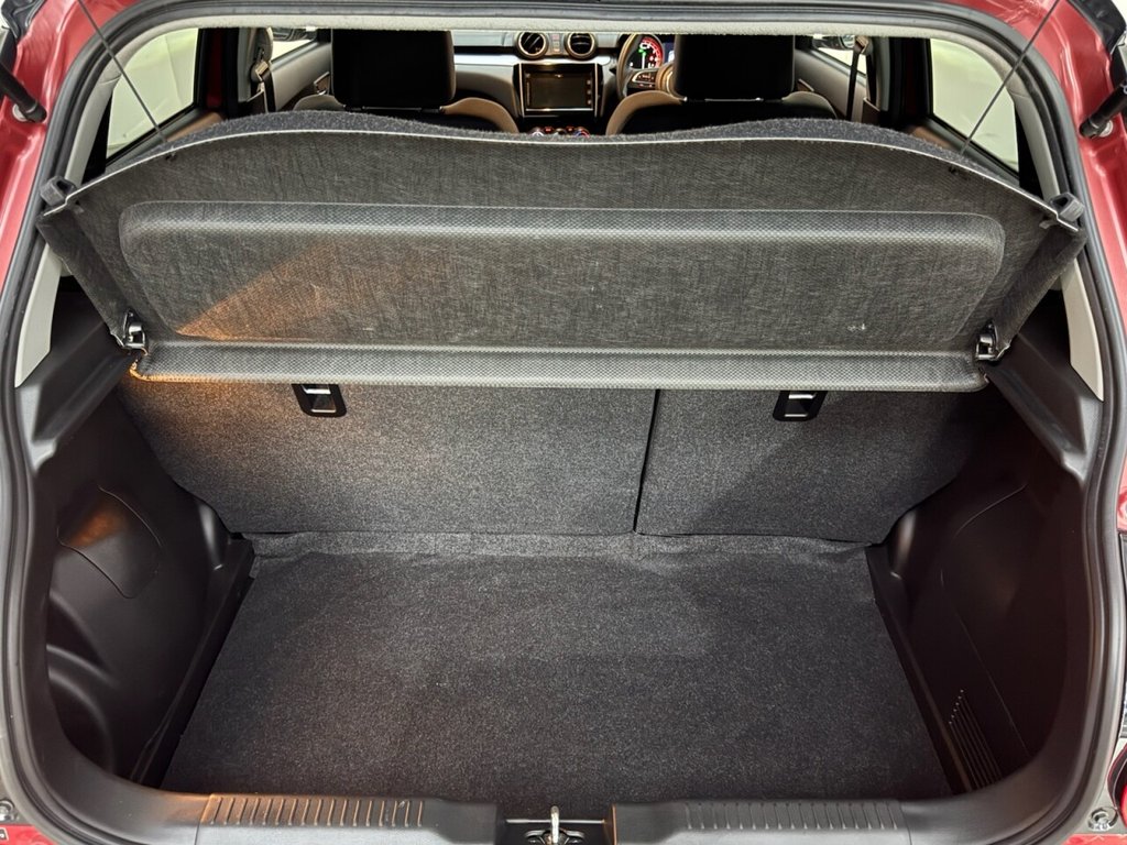 Used Suzuki Swift 2022 for sale - 76631782: Photo 32