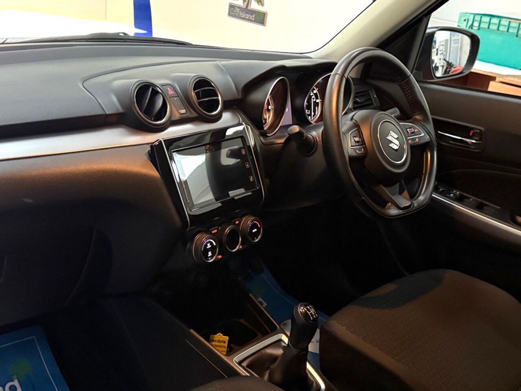 Used Suzuki Swift 2022 for sale - 76631782: Photo 4