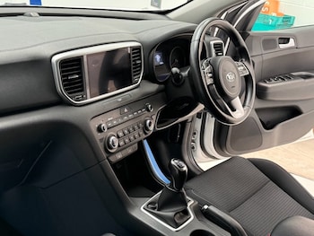 Used Kia Sportage 2020 for sale - 78227684: Photo