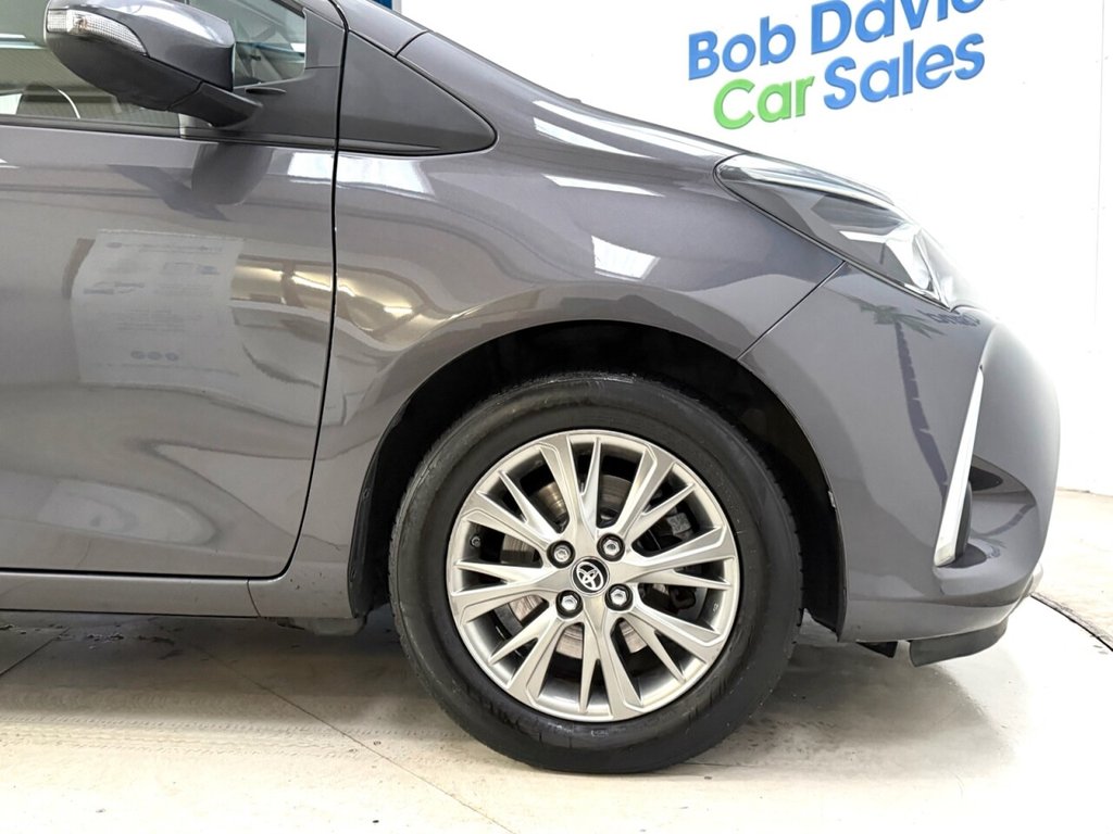 Used Toyota Yaris 2018 for sale - 77122319: Photo 12