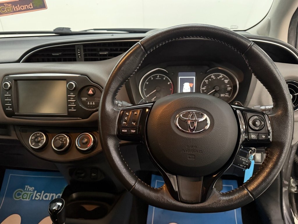 Used Toyota Yaris 2018 for sale - 77122319: Photo 17