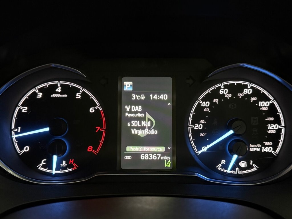 Used Toyota Yaris 2018 for sale - 77122319: Photo 20