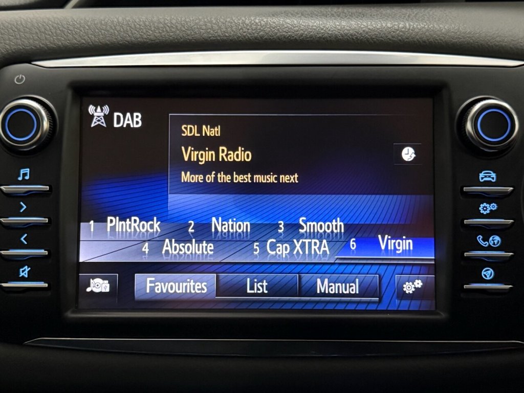 Used Toyota Yaris 2018 for sale - 77122319: Photo 25