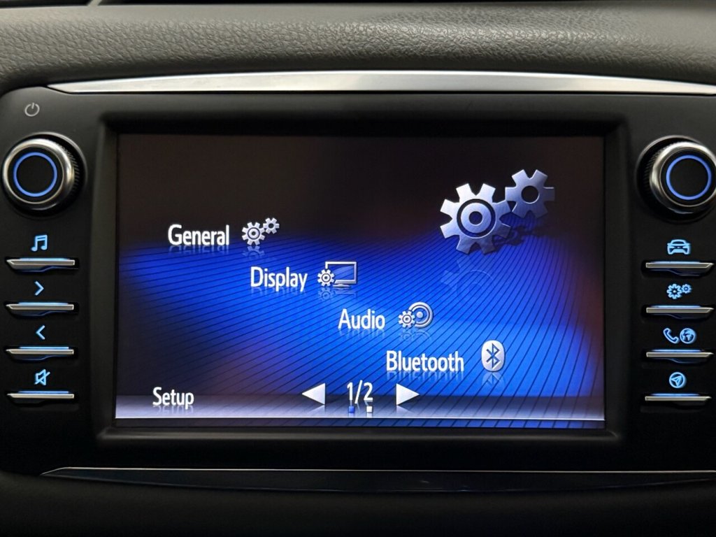 Used Toyota Yaris 2018 for sale - 77122319: Photo 27