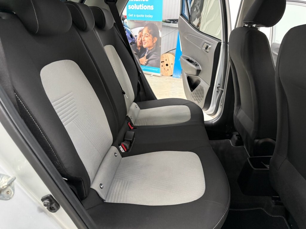 Used Hyundai i10 2021 for sale - 77521138: Photo 30