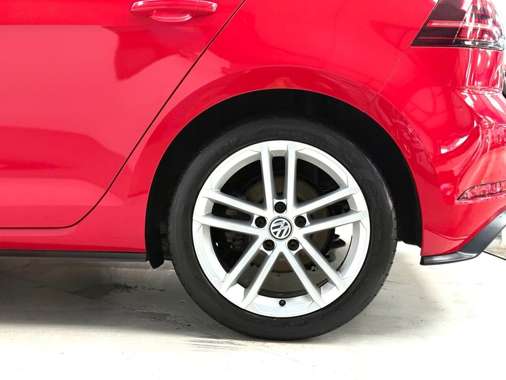 Used Volkswagen Golf 2017 for sale - 76470271: Photo 14