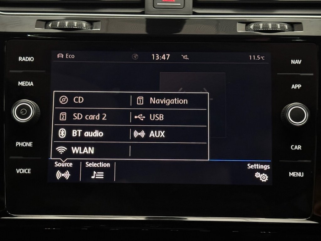 Used Volkswagen Golf 2017 for sale - 76470271: Photo 27