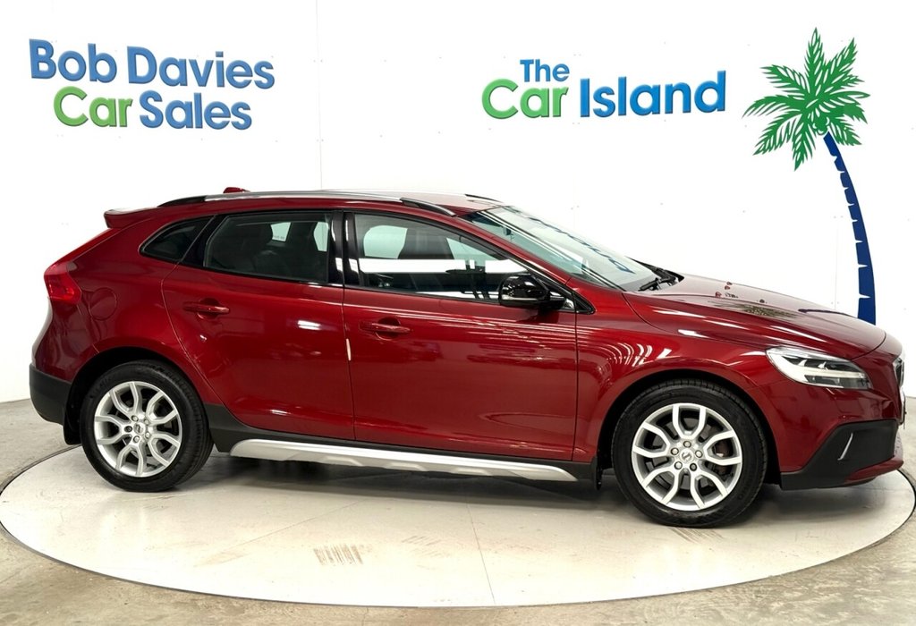 Used Volvo V40 2017 for sale - 78110730: Photo 10