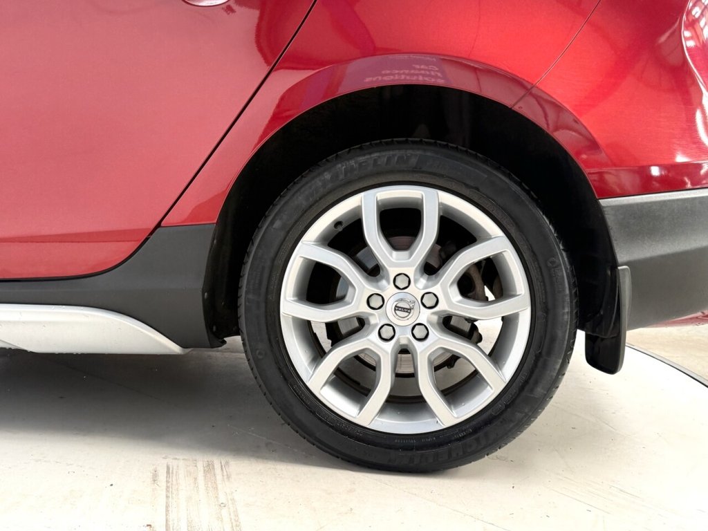 Used Volvo V40 2017 for sale - 78110730: Photo 12