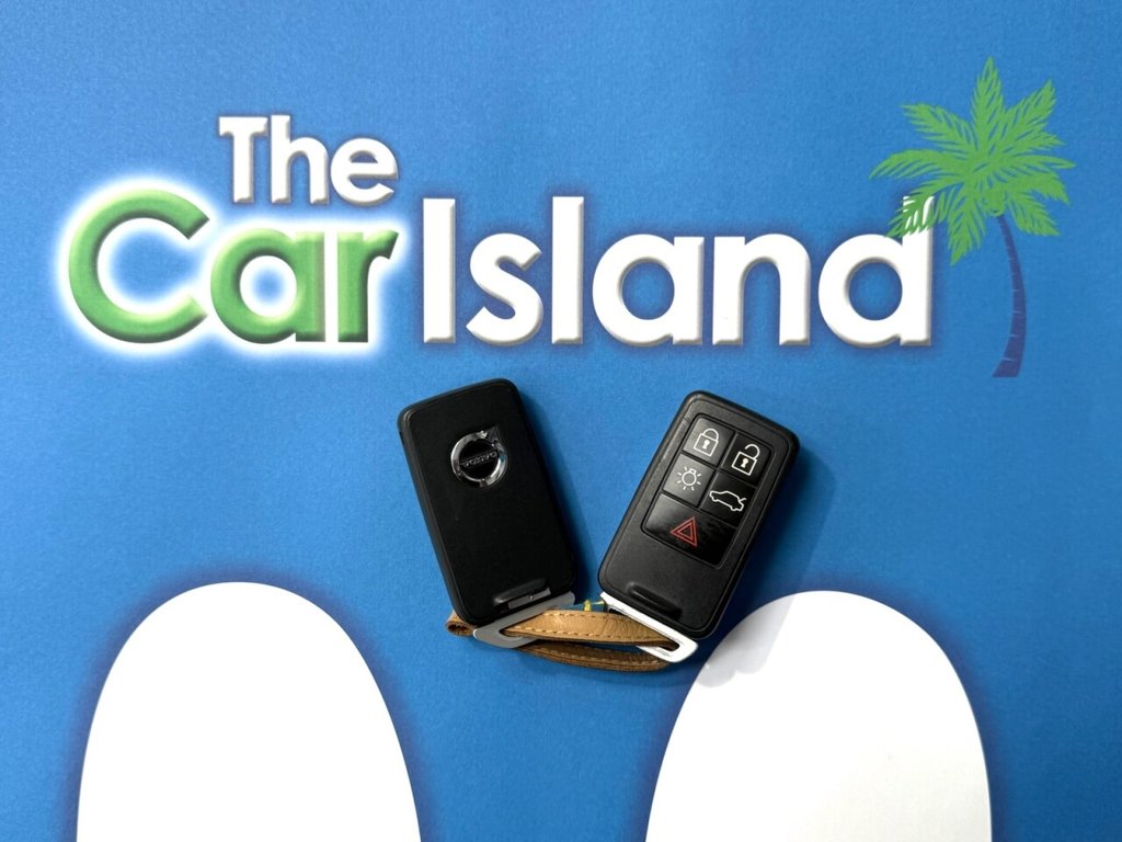 Used Volvo V40 2017 for sale - 78110730: Photo 35