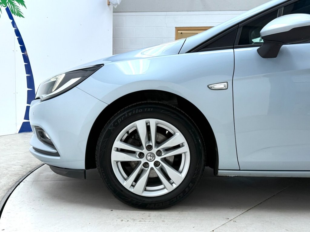 Used Vauxhall Astra 2018 for sale - 76686668: Photo 13