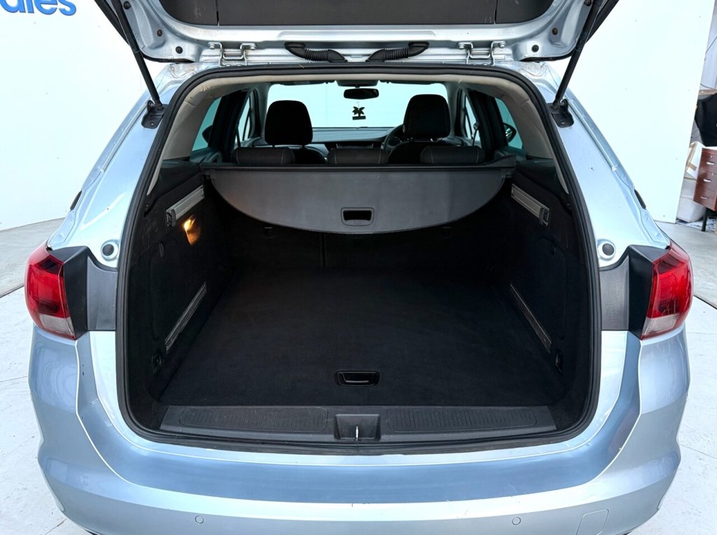 Used Vauxhall Astra 2018 for sale - 76686668: Photo 30