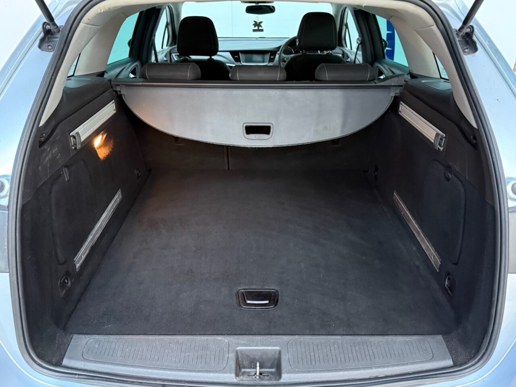 Used Vauxhall Astra 2018 for sale - 76686668: Photo 31